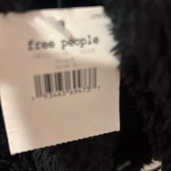 Free People short fleece 3/4 zip top - Picture 5 of 5